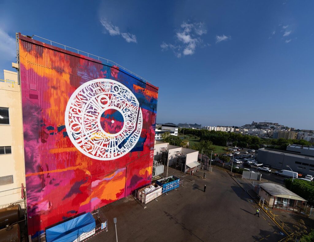 From disco to disco mural by Said Dokins and Silva Ramacci.